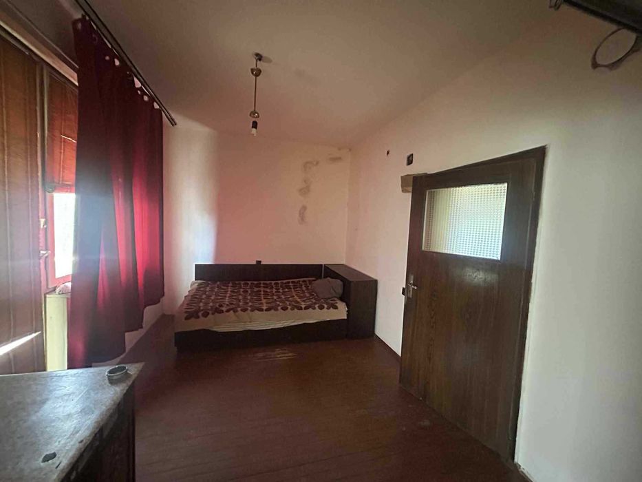 Продава се Четиристаен апартамент в Попово - 110 кв.м за 603 €/кв.м - Снимка #8