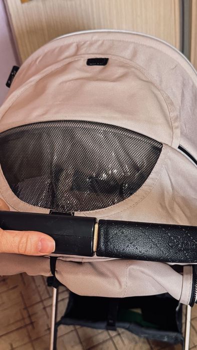 Продается прогулочная коляска