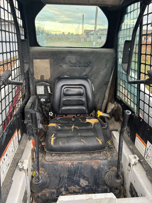 Bobcat 553 1.8 tone miniincarcator incarcator