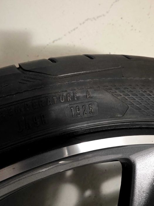 Оригинални Мерцедес AMG джанти с гуми 20 цола цола