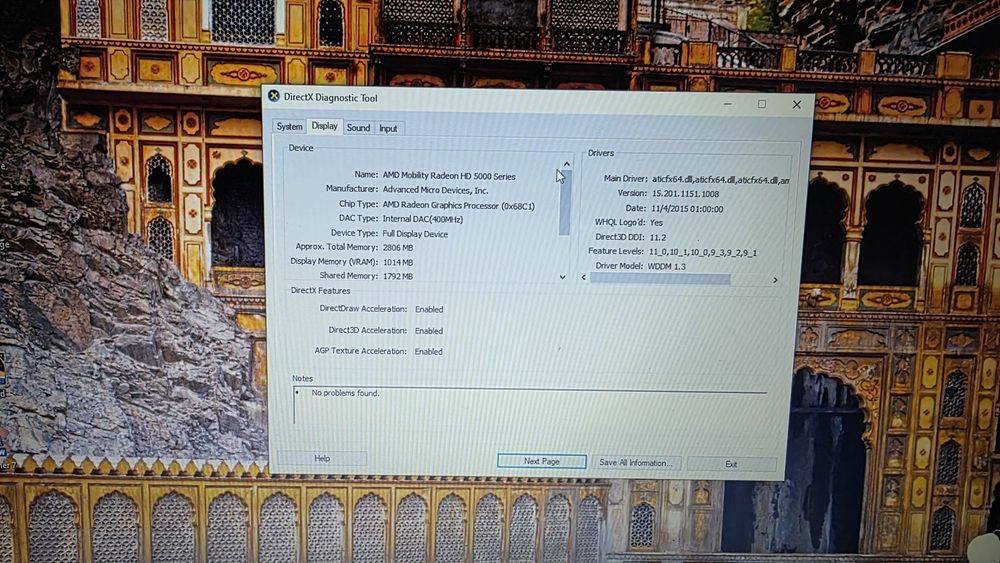 Vând laptop Toshiba