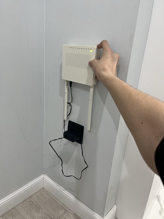 Пиям срочно продам вай фай модем