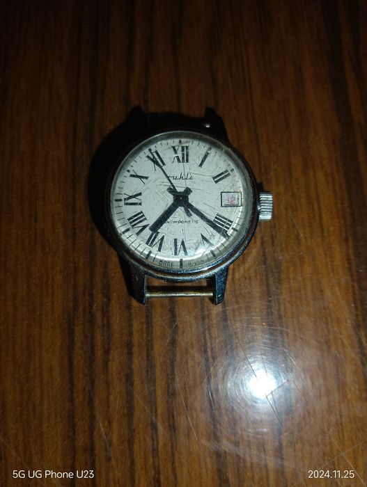 Механични часовници дамски и мъжки