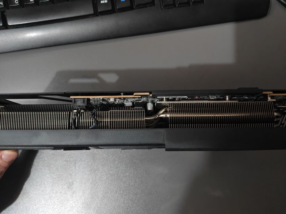 Видеокарта 9070 16gb