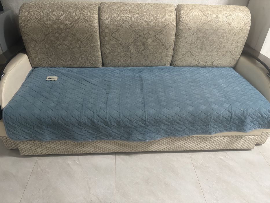 Продаетса в хорошем состаяние