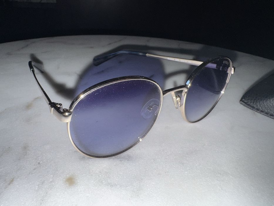 Дамски слънчеви очила Guess