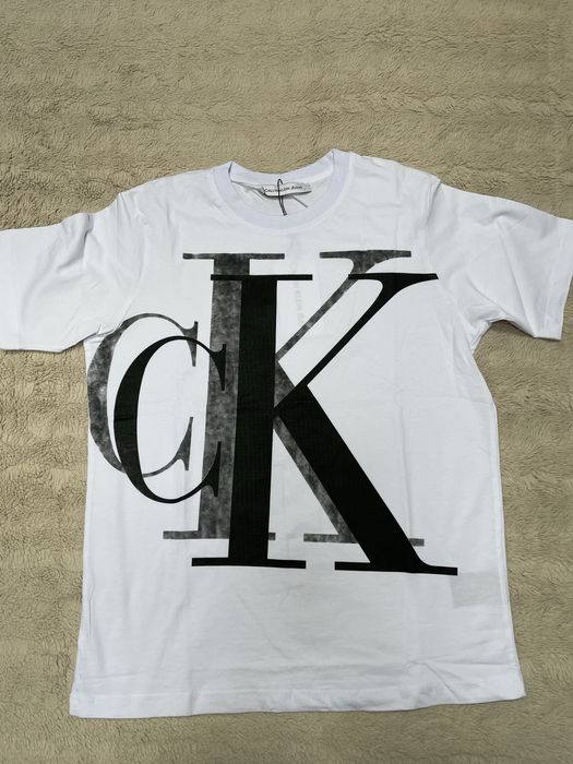 Маркови  мъжки тениски размер Л