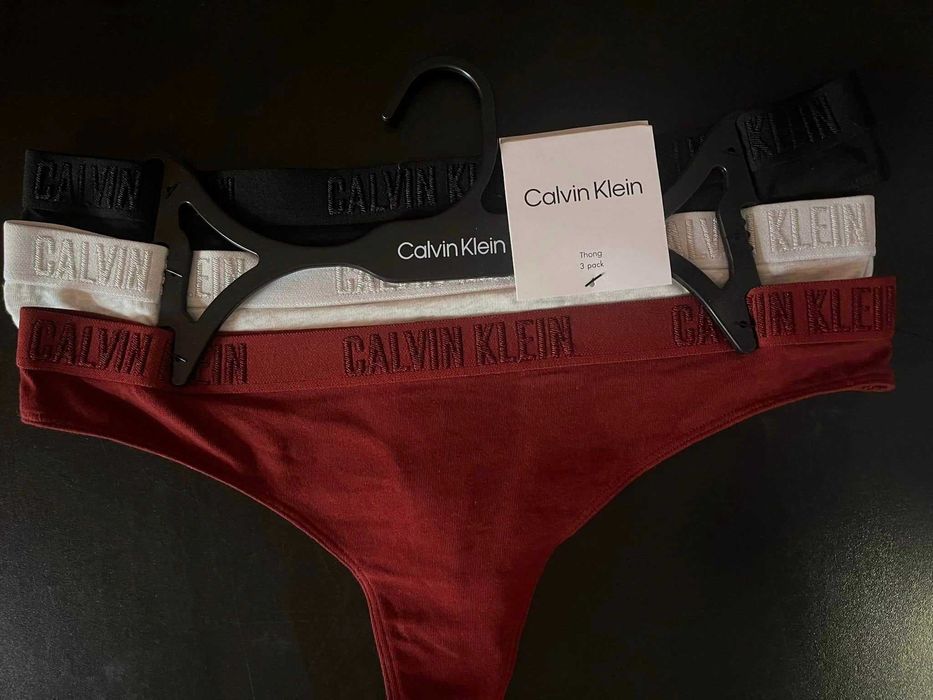 Chiloti de dama Calvin Klein, cu pretul pe ei , seturi 3 perechi