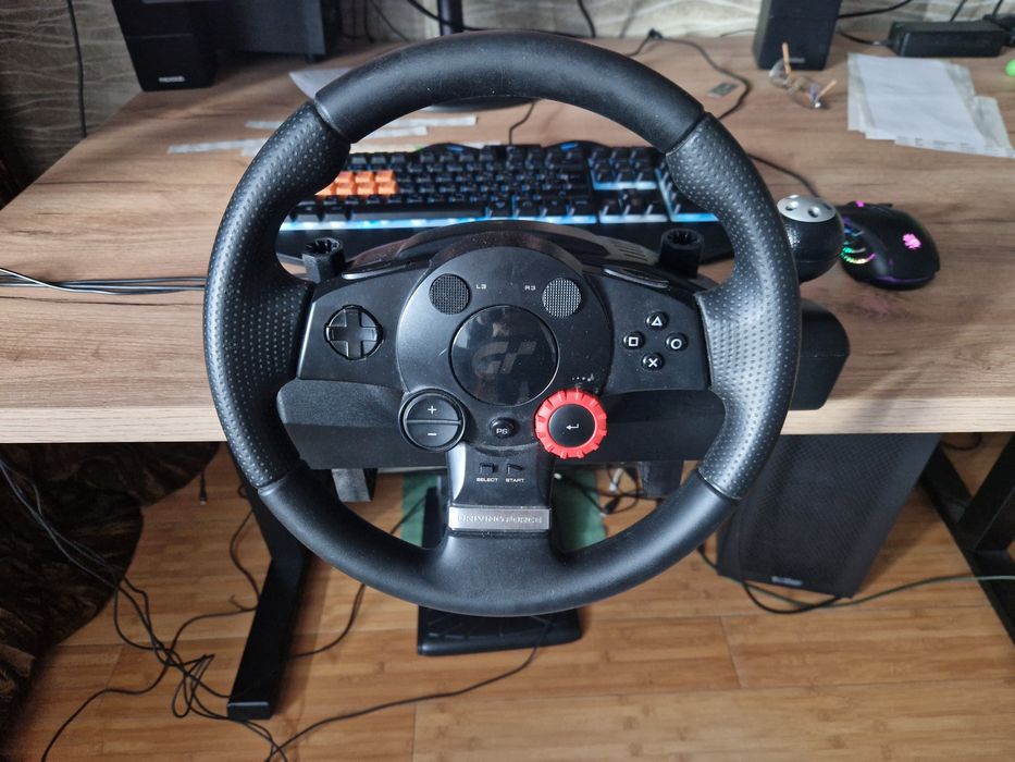 Руль logitech driving force gt