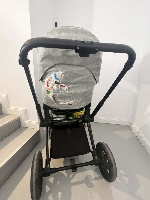 Детска количка Cubex Priam KOI и кош за новородено Cubex Platinium