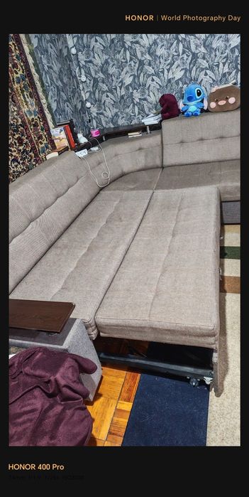 Мягкий диван уголок