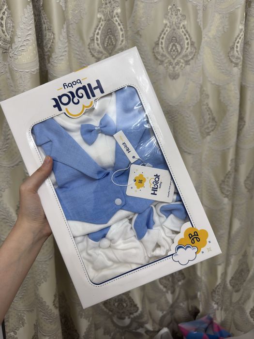 комплекты одежды для новорожденных