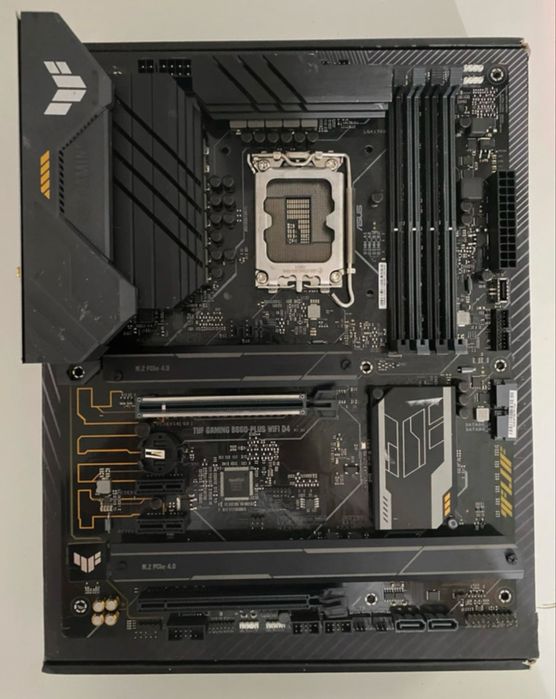 Placa de baza Asus Tuf b660 Wifi ddr4 - defectă