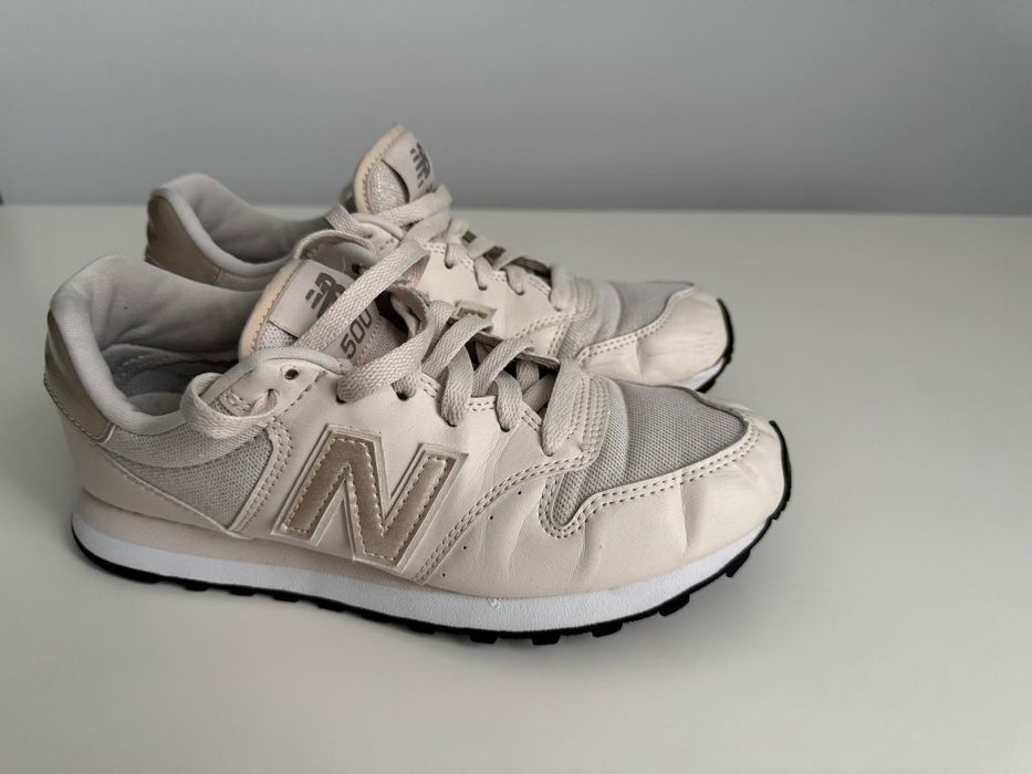 Adidași New Balance 37.5 Guci Guess Armani Calvin Klein Karl Lagerfeld