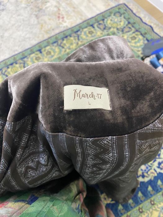 Бешпент March17 сатылады