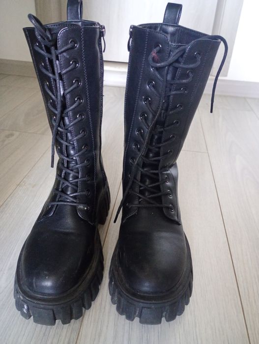 Ghete dama masura 38 lungi si cu siret gi