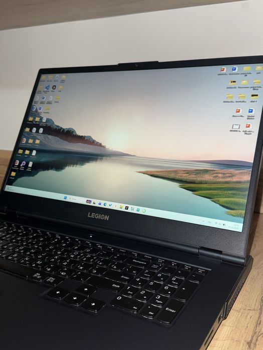 Lenova Legion 5 gaming power notebook
