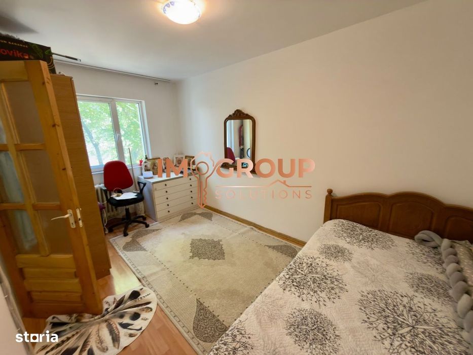 Alexandru Cel Bun -  Etaj 1 - Apartament 3 Camere - Bloc 1975