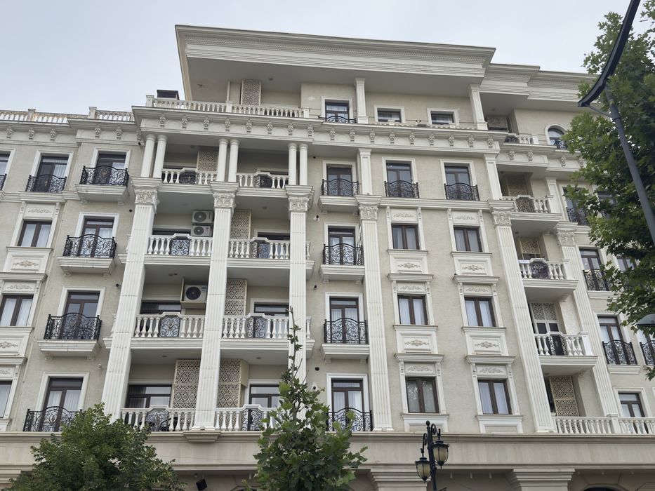 Tashkent city Boulevard с прямым видом на парк срочно продаётся!
