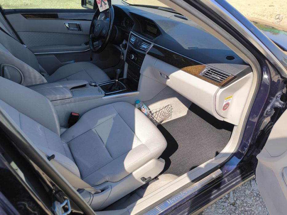 Мерцедес E220 CDI