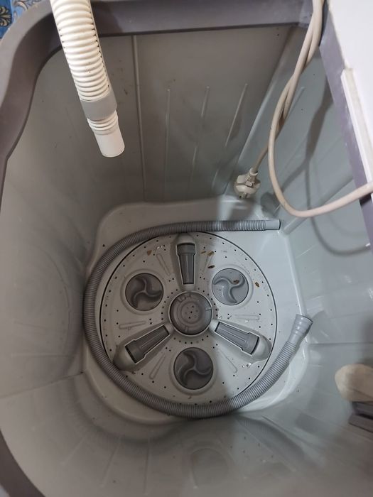 Стиральная машинка-полуавтомат