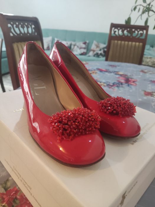 Италия туфли 37 размер.