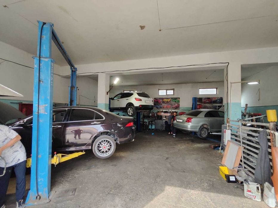 Продается действующие СТО по улице Сырым Датова 62 а