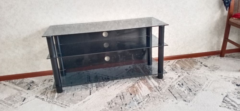 Продаю подставку под тв