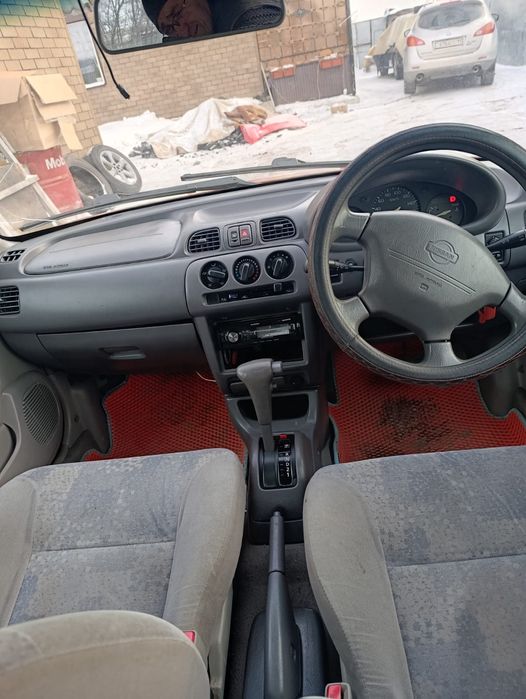 Продам Ниссан Марч