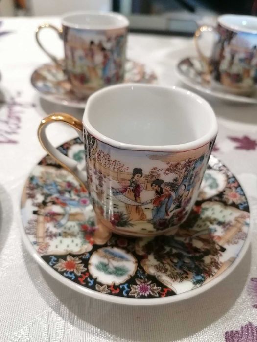 Фин китайски порцелан-6 броя чаши с чинийки