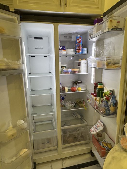 Продом холодильник модель LG