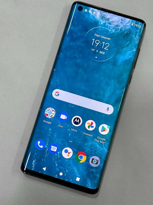 Motorola Edge 2020 128 GB  6 GB RAM Dual SIM 5G