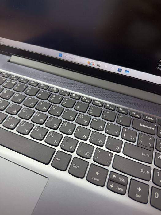 Ноутбук Lenovo core i5-12