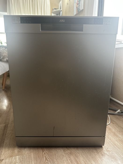 Продам посудомойку на запчасти