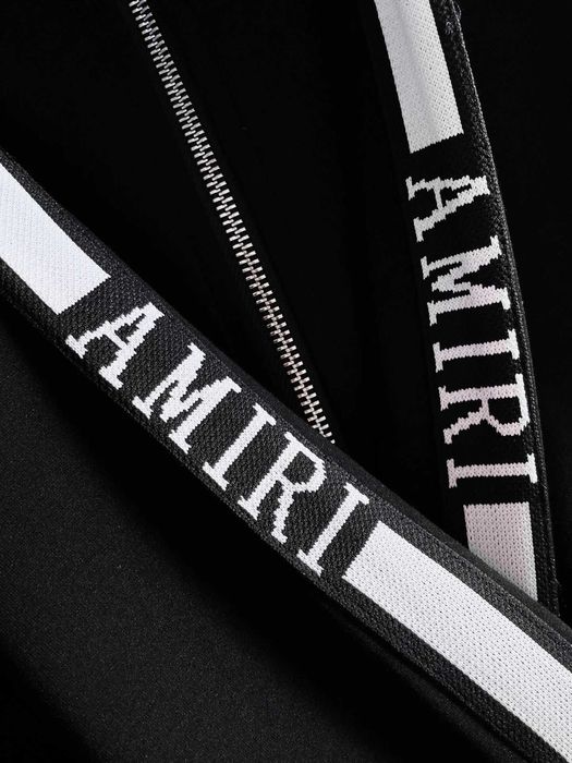 Aduc pe comanda Compleu AMIRI orice model