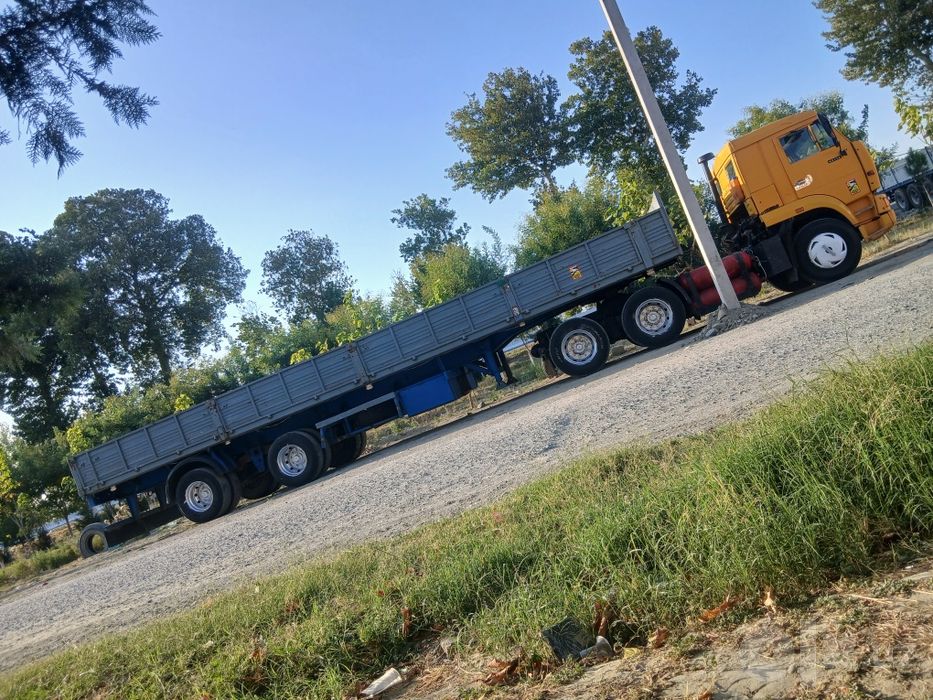Kamaz yeoro 3  sotiladi.