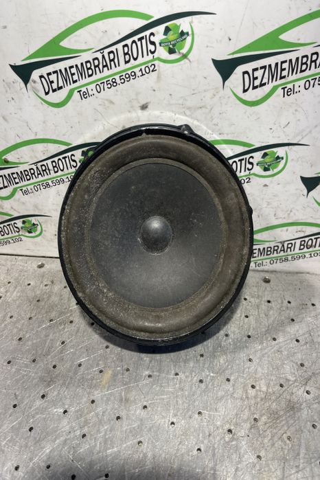 Boxa spate dreapta 7P6 035 454 Volkswagen VW Touareg generatia 2 7P (