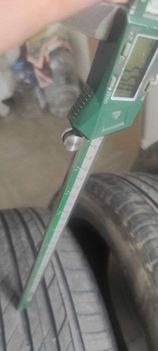 Гуми 4бр. 225/55/17 BRIDGESTONE Turanza T001- летни 150 лв