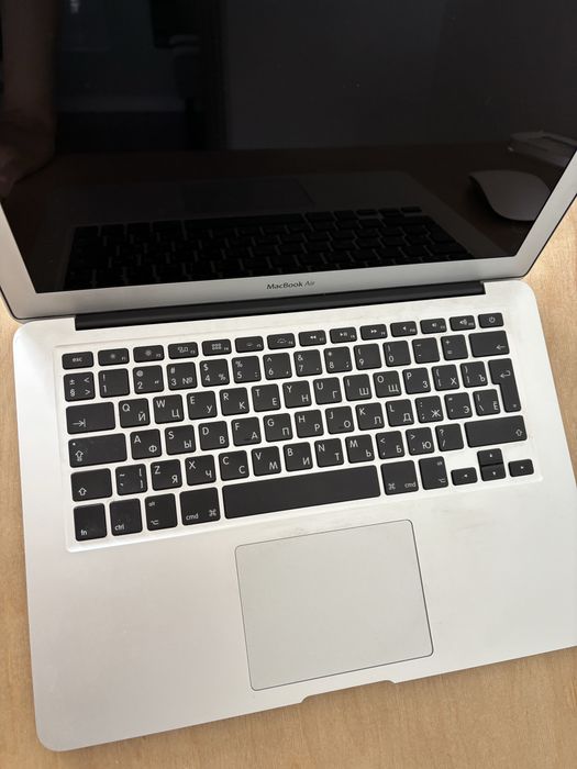 Macbook Air 13 Mid 2012