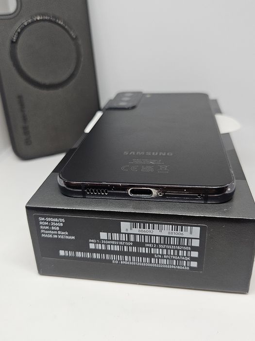 Samsung Galaxy S22+ (Plus) 256Gb/8Ram Black