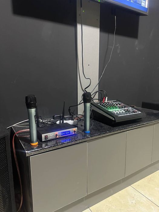 Karoiki aparat holati yengi kop ishlamagan 1 2 oylik divan stol hammas