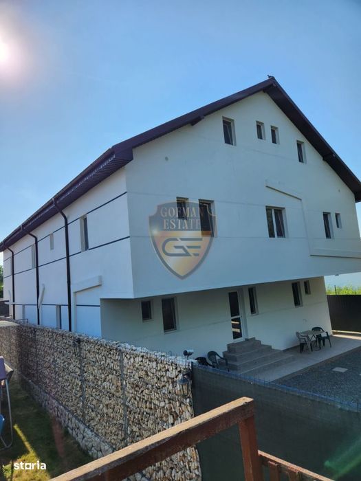 Casa Lumina Centru P+1+M 500mp + teren 500mp pentru diverse activitati
