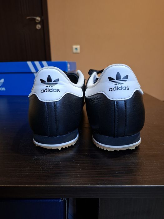 Маратонки Adidas