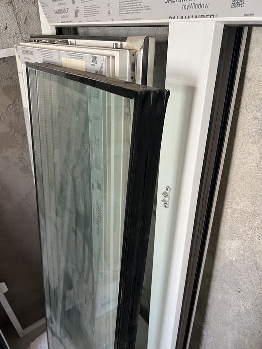 Vand fereastra de termopan Salamander 5 camere