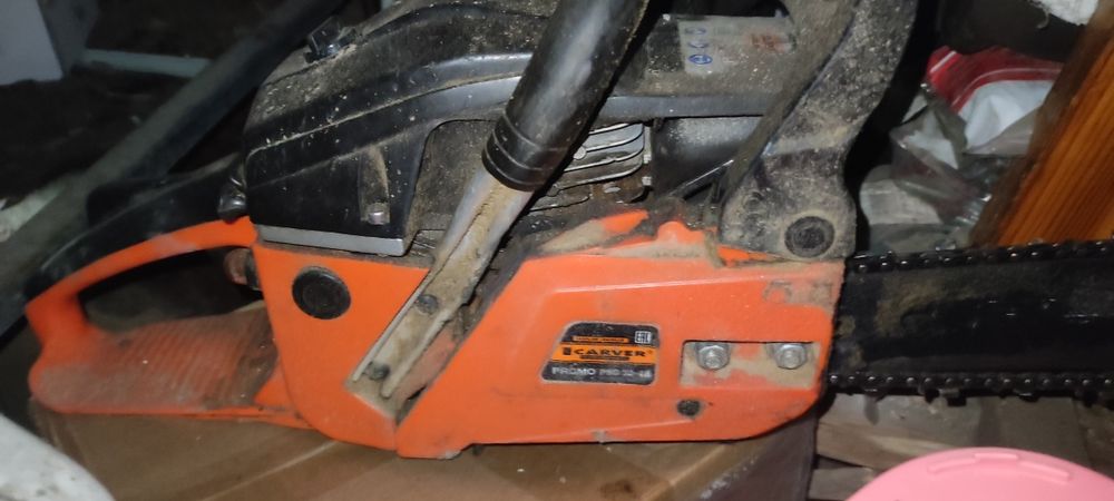 Продам Бензопилу