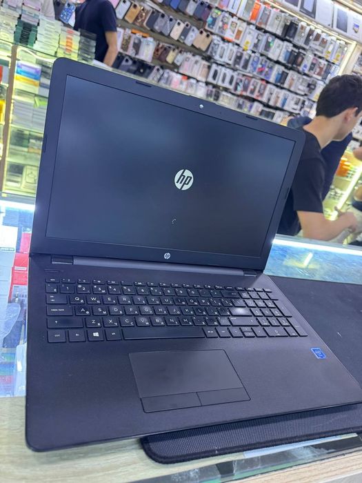 Notebook sotiladi Hp laptop