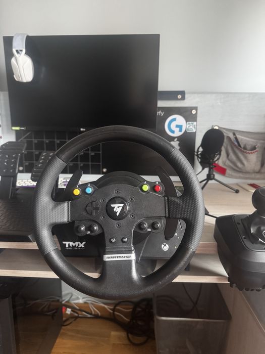 Thrustmaster TMX с шифтър