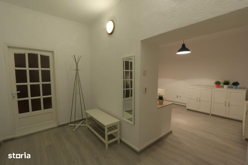 Apartament de închiriat