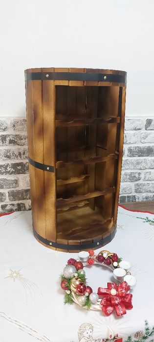 Minibar rustic pentru 12 sticle