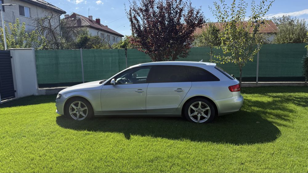 Audi A4 B8 Avant 2010 2.0 TDI 143 CP Automată – 299.000 km